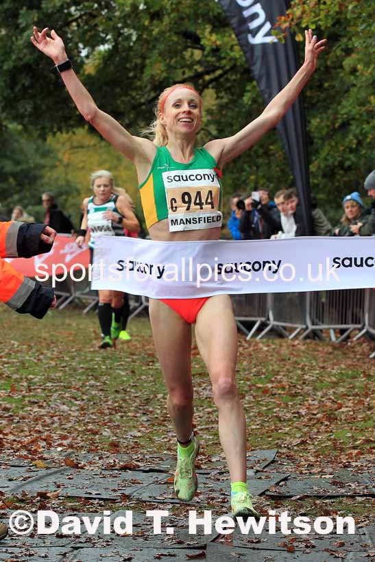 Senior Women, 2022 National Cross Country Relays, Berry Hill Park, Mansfield.  Photo: David T. Hewitson/Sports for All Pics